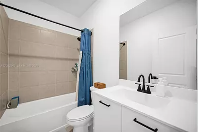 2387 NW 122nd Ter, Miami, FL 33167 - Photo 25