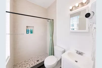 3025 Indian Creek Dr #310, Miami Beach, FL 33140 - Photo 5