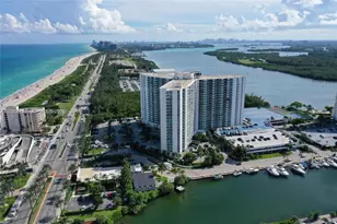 100 Bayview Dr, Sunny Isles Beach, FL 33160 - Photo 29