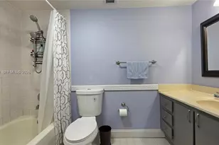 901 Hillcrest Dr, Hollywood, FL 33021 - Photo 17