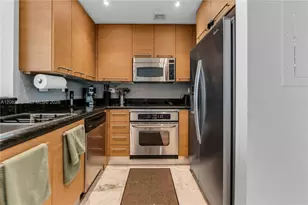 6515 E Collins Ave, Miami Beach, FL 33141 - Photo 27