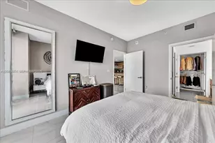 16385 Biscayne, North Miami Beach, FL 33160 - Photo 21
