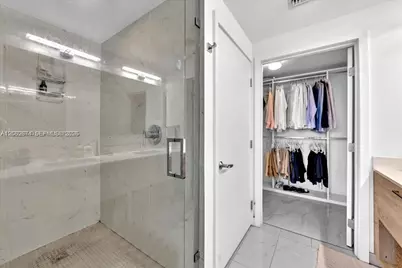16385 Biscayne #804, North Miami Beach, FL 33160 - Photo 25