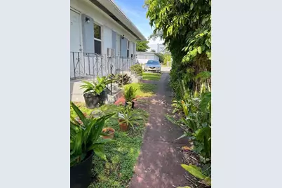 730 SW 10th St #1, Miami, FL 33130 - Photo 15