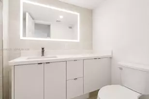 2750 NE 183rd St, Aventura, FL 33160 - Photo 13
