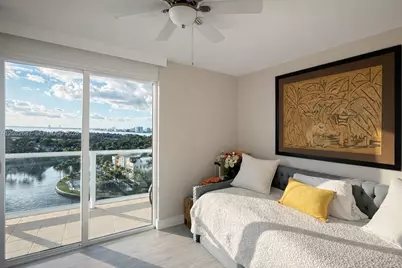 5900 Collins Ave #1405, Miami Beach, FL 33140 - Photo 21