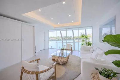 5900 Collins Ave #1405, Miami Beach, FL 33140 - Photo 3
