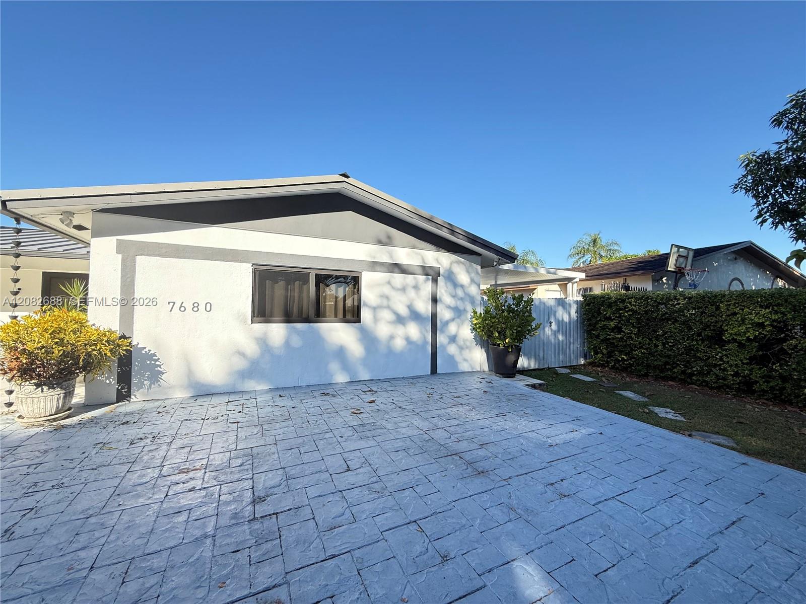 7680 SW 134th Ct #B main architectural view