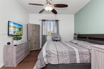 5741 Isles Cir, Tamarac, FL 33321 - Photo 19