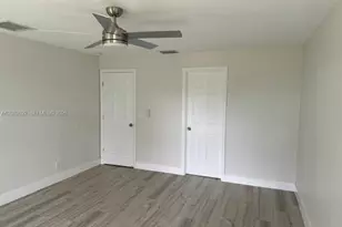766 SE Norcross Ave, Port Saint Lucie, FL 34983 - Photo 9