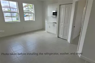 2355 SE 24th Ct, Homestead, FL 33035 - Photo 5