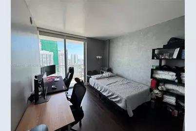 92 SW 3rd St #3811, Miami, FL 33130 - Photo 5