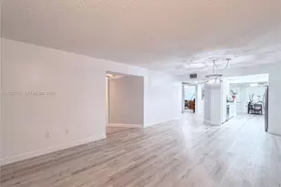 750 SW 138th Ave, Pembroke Pines, FL 33027 - Photo 17