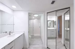 750 SW 138th Ave, Pembroke Pines, FL 33027 - Photo 13