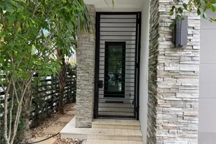 106 NE 16th Terrace, Fort Lauderdale, FL 33301 - Photo 3