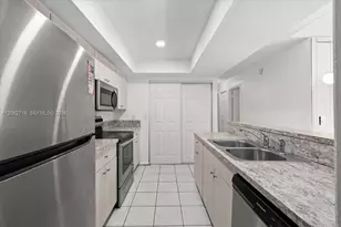 7425 SW 13th St, North Lauderdale, FL 33068 - Photo 3