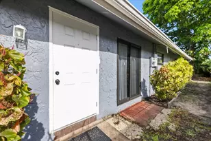 7425 SW 13th St, North Lauderdale, FL 33068 - Photo 19