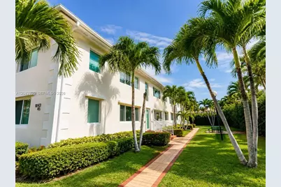 1027 94th St #7, Bay Harbor Islands, FL 33154 - Photo 13