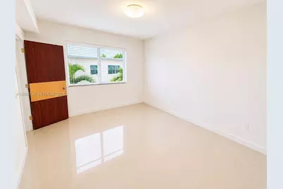 1027 94th St #7, Bay Harbor Islands, FL 33154 - Photo 7