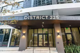 225 N Miami Ave, Miami, FL 33128 - Photo 23