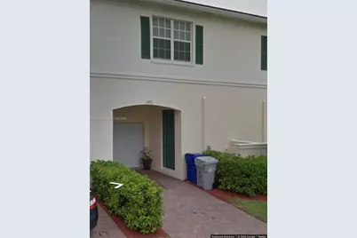 242 SW 7th Ct #242, Pompano Beach, FL 33060 - Photo 1