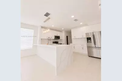 14303 SW 159th Pl, Miami, FL 33196 - Photo 7