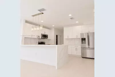 14303 SW 159th Pl, Miami, FL 33196 - Photo 9