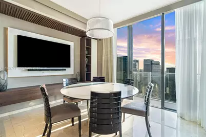 88 SW 7th St #3801, Miami, FL 33130 - Photo 17