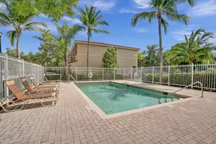 220 Riverwalk Cir, Sunrise, FL 33326 - Photo 47