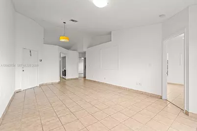 15261 SW 111th St, Miami, FL 33196 - Photo 9
