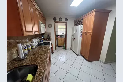 13253 NW 7th Ter, Miami, FL 33182 - Photo 21