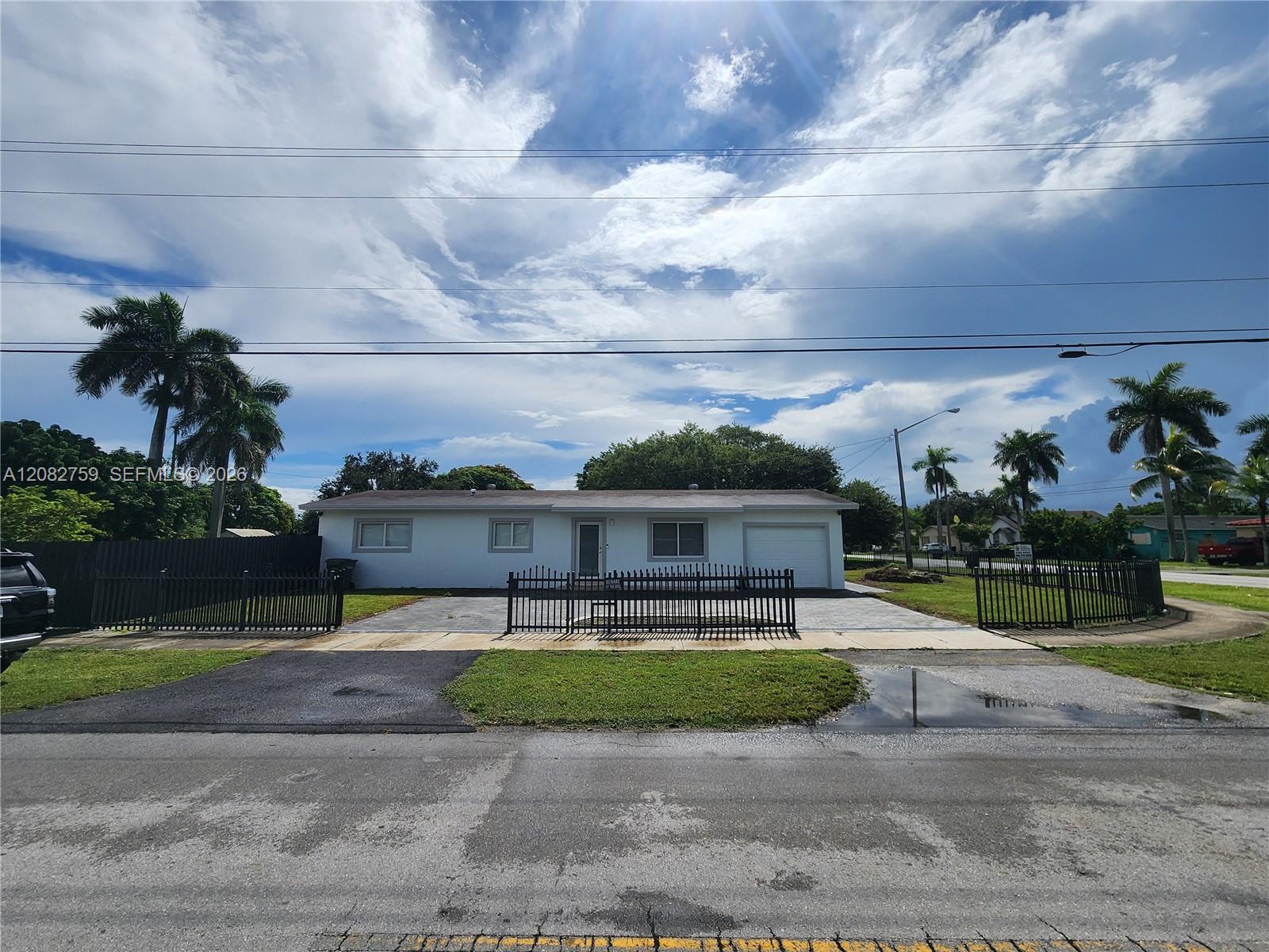 771 NW 15th St - 771 NW 15th St, Homestead, FL 33030 Luxury Property | Jose Angel Pina