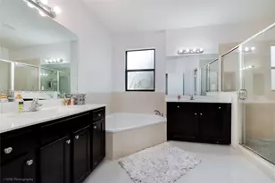 11711 SW 254th St, Homestead, FL 33032 - Photo 7