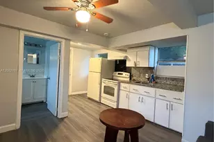7802 NW 8th Ave, Miami, FL 33150 - Photo 3