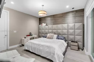 10545 NW 63rd Ter, Doral, FL 33178 - Photo 5