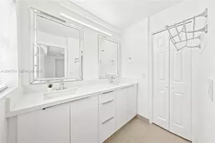 9674 Fontainebleau Blvd, Miami, FL 33172 - Photo 39