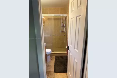 445 Lakeview Dr #1, Weston, FL 33326 - Photo 25