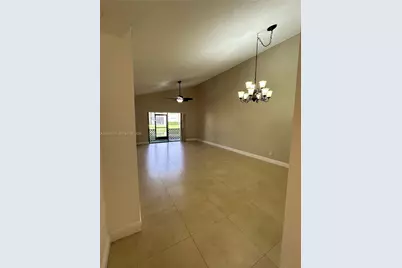 445 Lakeview Dr #1, Weston, FL 33326 - Photo 55