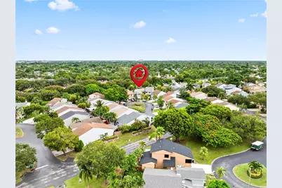 21715 SW 99th Ct, Cutler Bay, FL 33190 - Photo 23