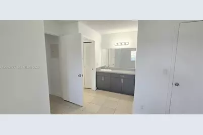 3380 N Pinewalk Dr N #1111, Margate, FL 33063 - Photo 15