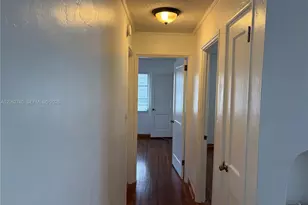 16 Santillane Ave, Coral Gables, FL 33134 - Photo 9