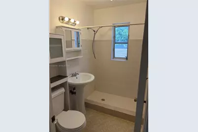 16 Santillane Ave #4, Coral Gables, FL 33134 - Photo 11