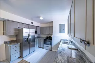 918 NW 13th Ct, Fort Lauderdale, FL 33311 - Photo 5