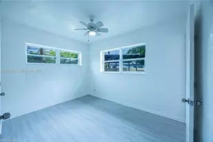 918 NW 13th Ct, Fort Lauderdale, FL 33311 - Photo 15
