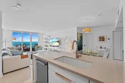 90 Alton Rd #2703, Miami Beach, FL 33139 - Photo 7
