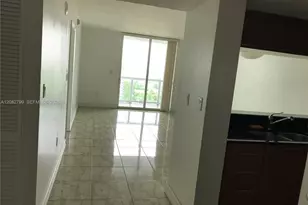 1800 N Bayshore Dr, Miami, FL 33132 - Photo 13
