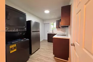 3632 SW 87th Ave, Miami, FL 33165 - Photo 7