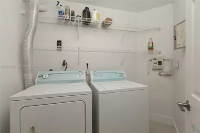 10241 NW 9 Street Cir #109-5, Miami, FL 33172 - Photo 11