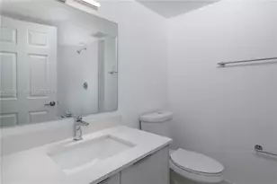 10241 NW 9 Street Circle, Miami, FL 33172 - Photo 9