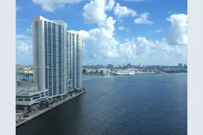 325 NE Biscayne Blvd #1923, Miami, FL 33131 - Photo 1